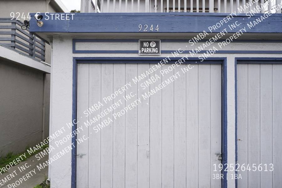 Apartment for rent at 9244 C St, Oakland, CA 94603