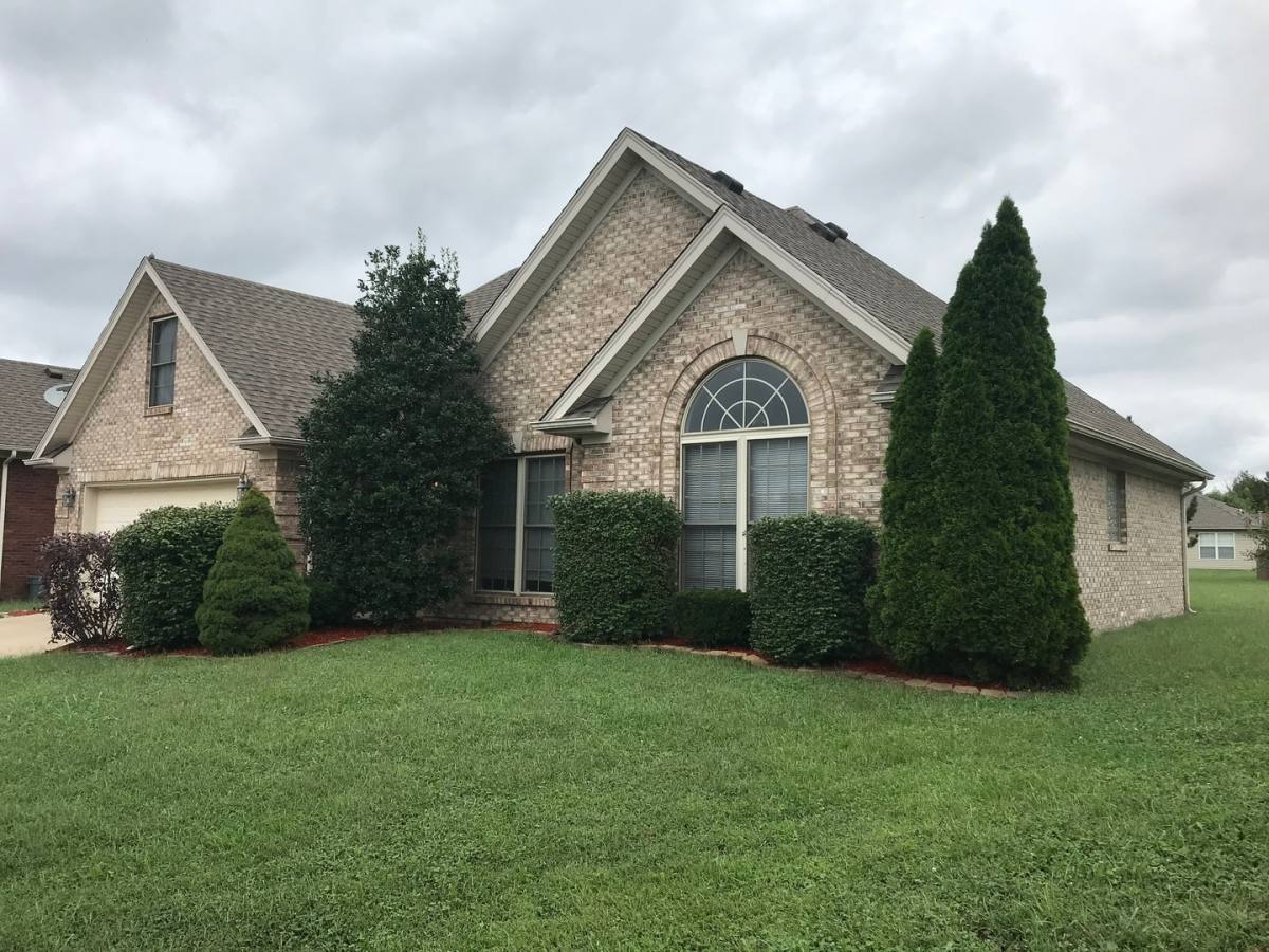 House for rent at 11819 Perry Crossing Parkway, Sellersburg, IN 47172
