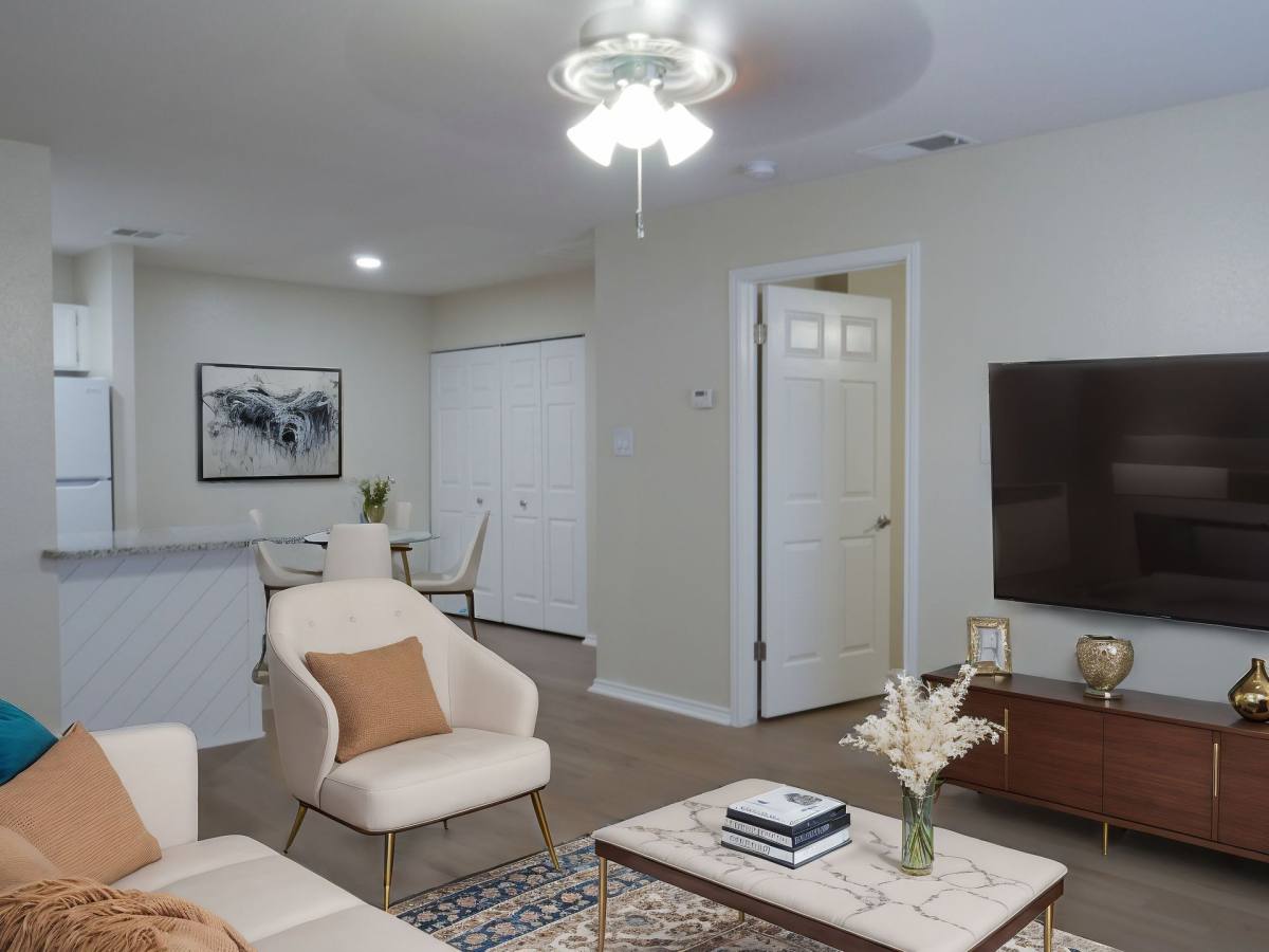Apartment for rent at 2321 E Common St, New Braunfels, TX 78130