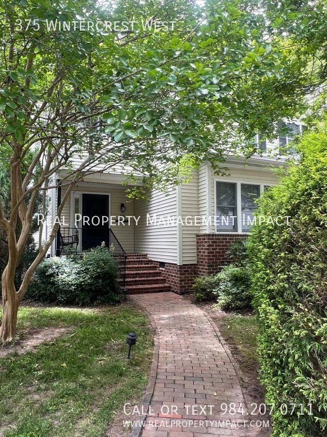 Townhouse for rent at 375 Wintercrest W, Pittsboro, NC 27312