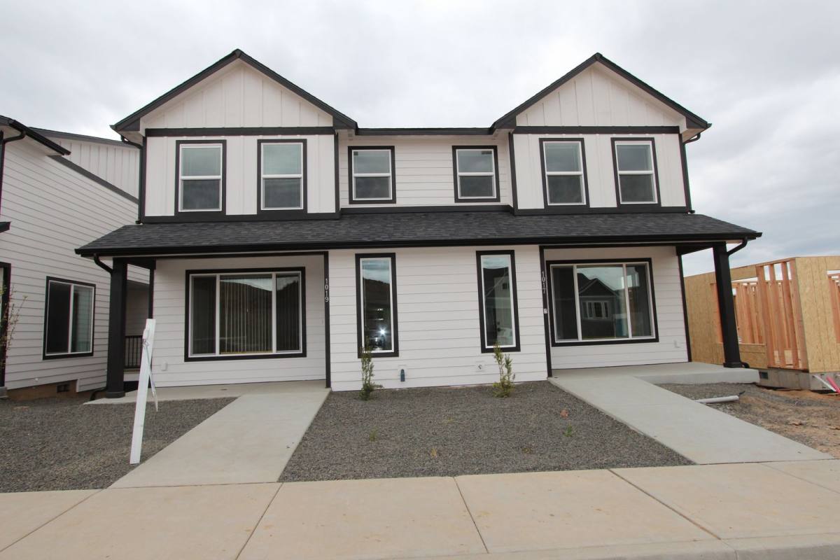 Townhouse for rent at 1011 Greenfield Dr, Cheney, WA 99004