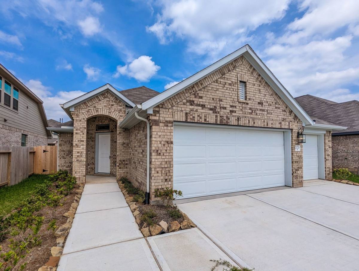 House for rent at 20726 Bulbine Valley Dr, Richmond, TX 77407