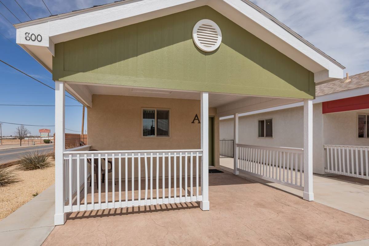 Apartment for rent at 800 Sherwood Dr, Alamogordo, NM 88310