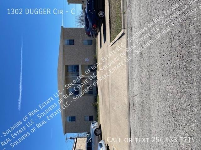 Apartment for rent at 1302 Dugger Circle #C, Killeen, TX 76543