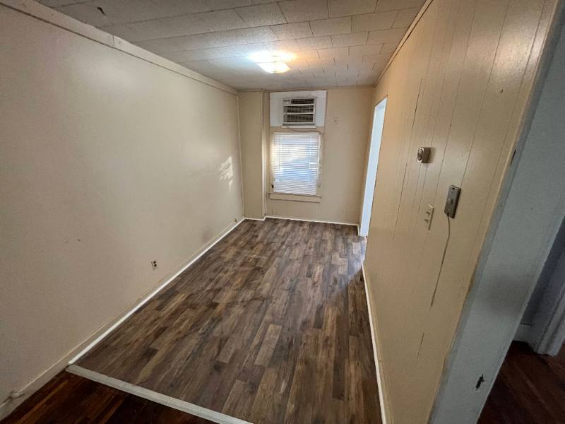 Apartment for rent at 813 N Penn Ave #1, Independence, KS 67301