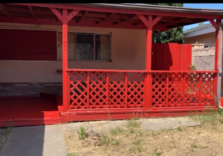 House for rent at 4640 Clairemont Dr, San Diego, CA 92117