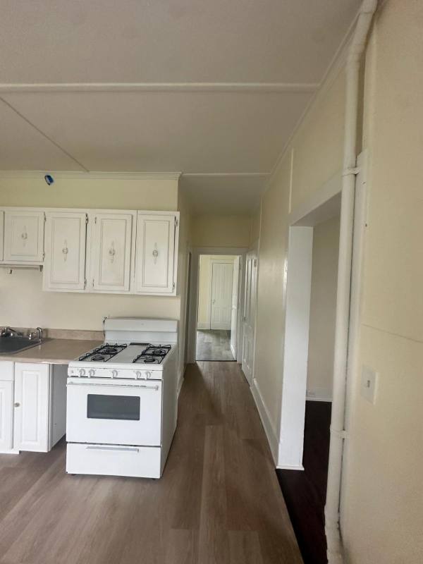 Apartment for rent at 5 Pennsylvania Ave #1, Port Jervis, NY 12771