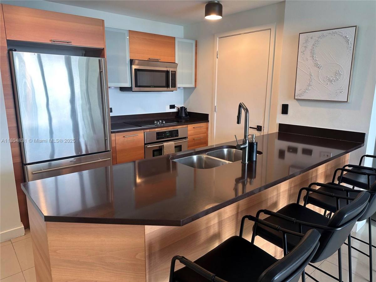 Apartment for rent at 3301 NE 1st Ave #H2106, Miami, FL 33137