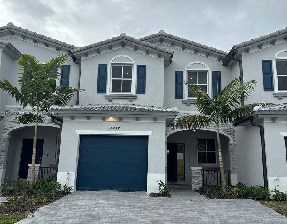 Townhouse for rent at 16238 SW 290th Terrace, Homestead, FL 33030
