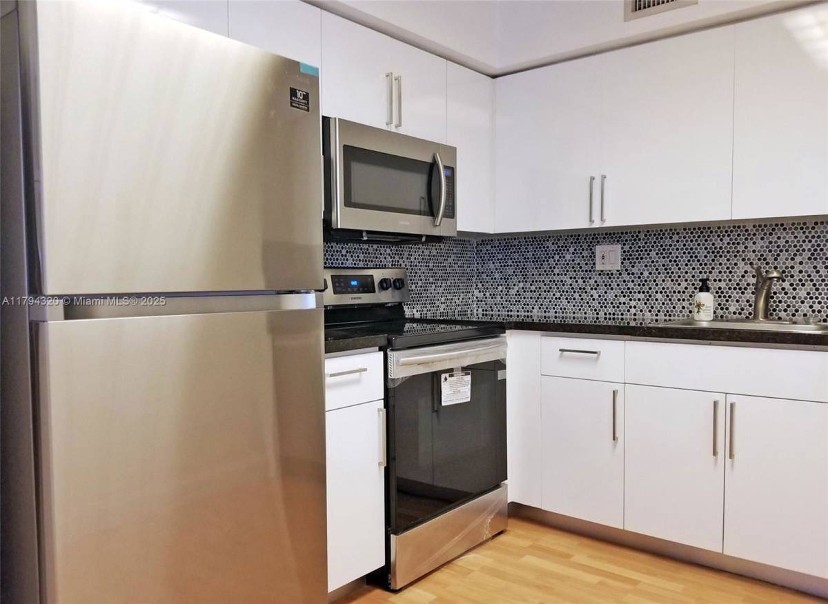 Apartment for rent at 3400 NE 192 St #503, Miami, FL 33180