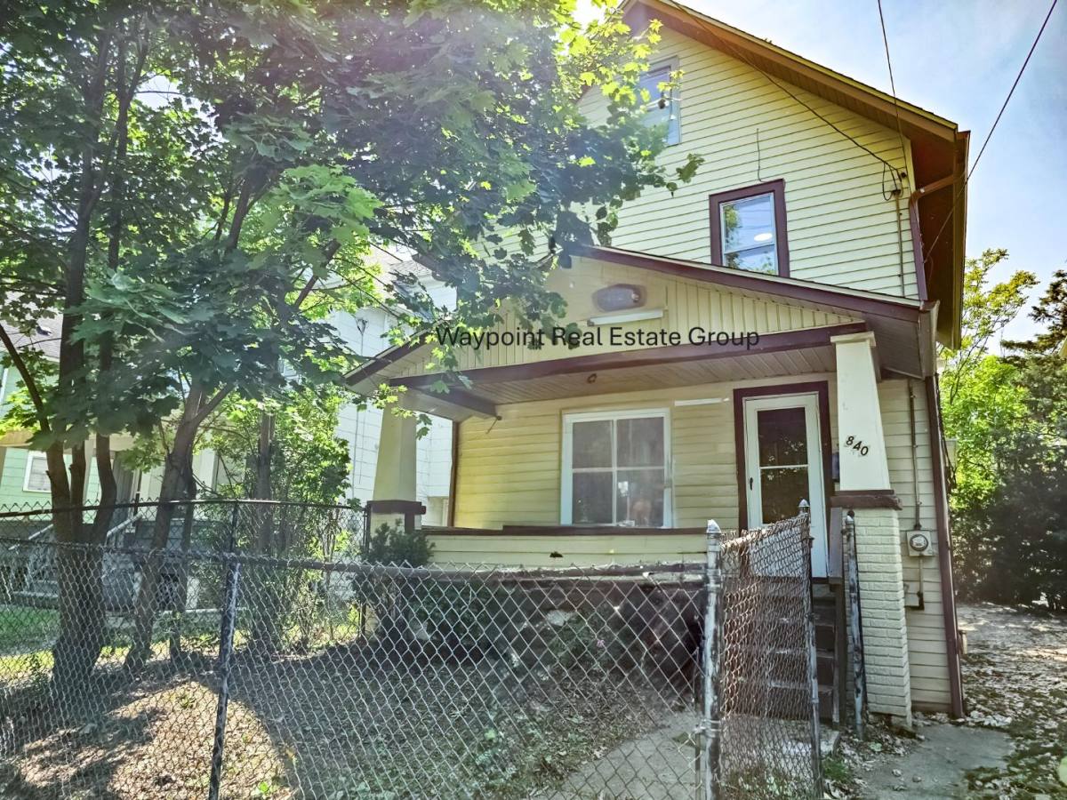 House for rent at 840 Beardsley St, Akron, OH 44311