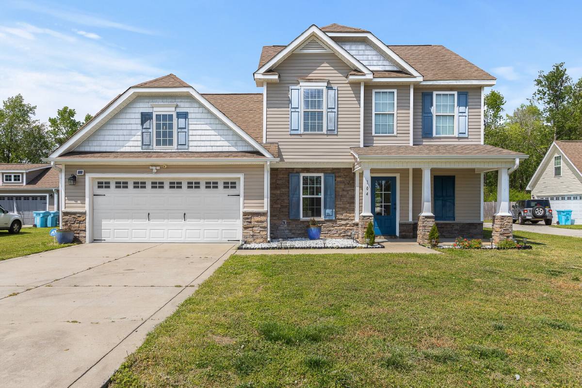 House for rent at 104 Wild Blossom Dr, Richlands, NC 28574