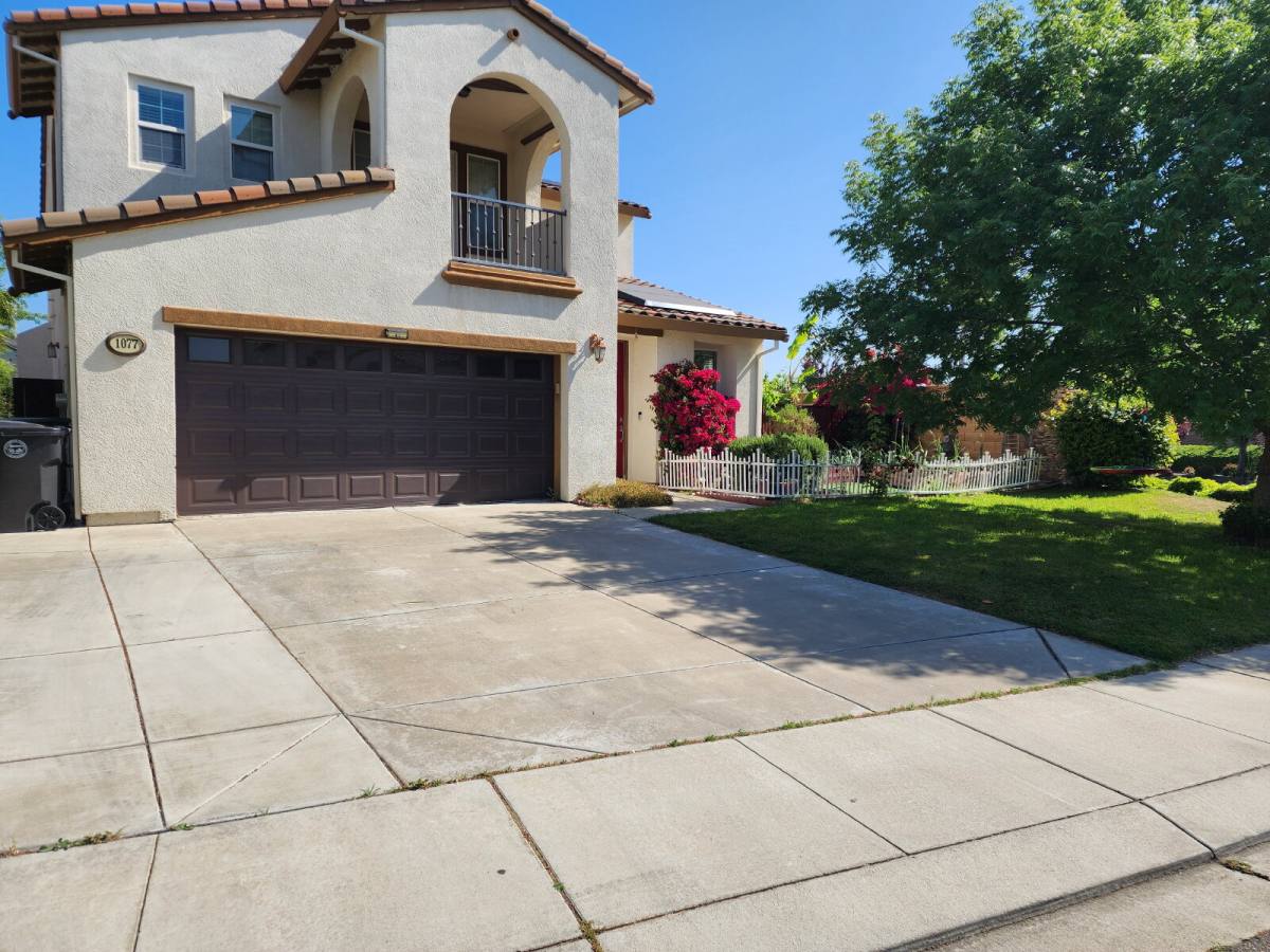House for rent at 1077 Miel St, Manteca, CA 95337