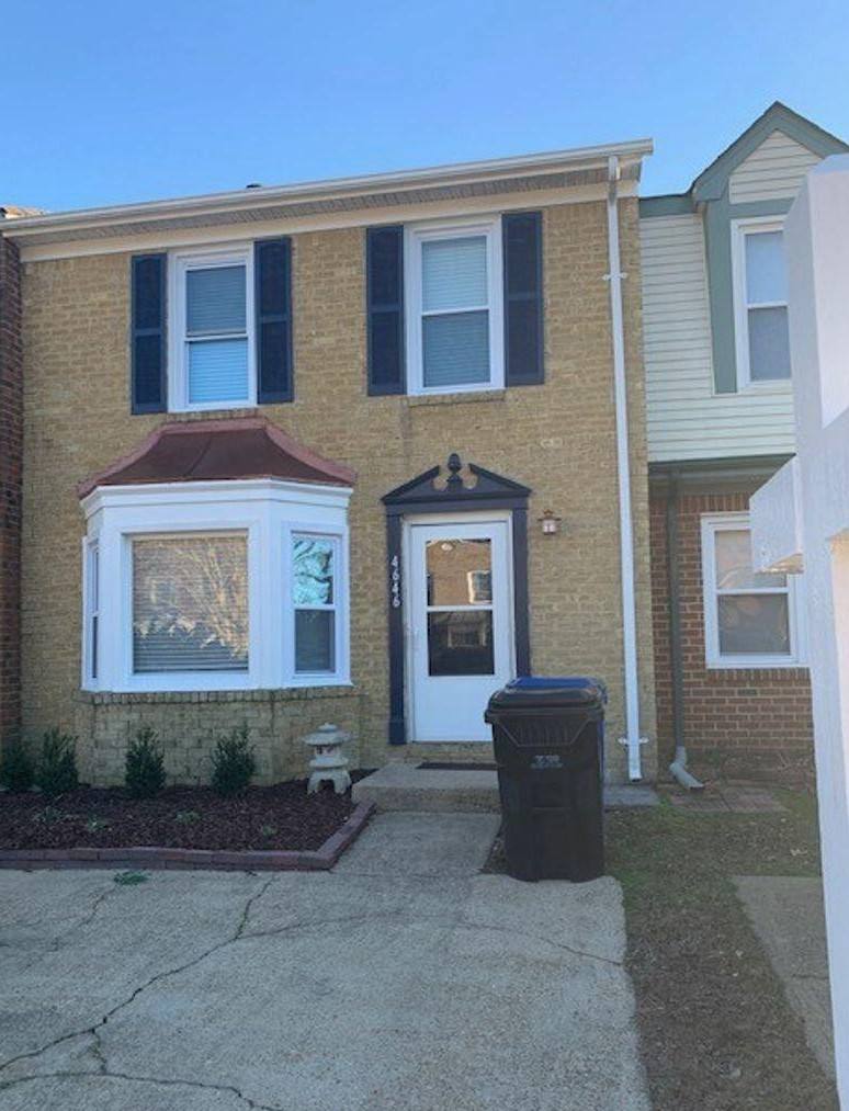 Townhouse for rent at 4646 Merrimac Lane, Virginia Beach, VA 23455