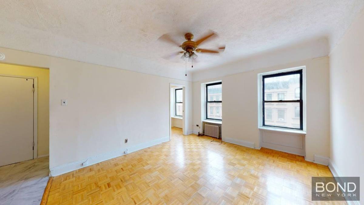 Apartment for rent at 799 Lexington Ave #5F, New York, NY 10065