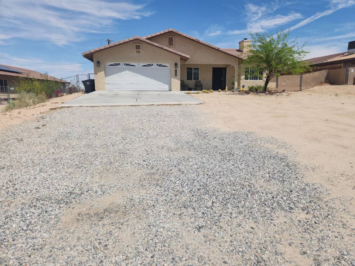 House for rent at 7235 Utah Trail, Twentynine Palms, CA 92277