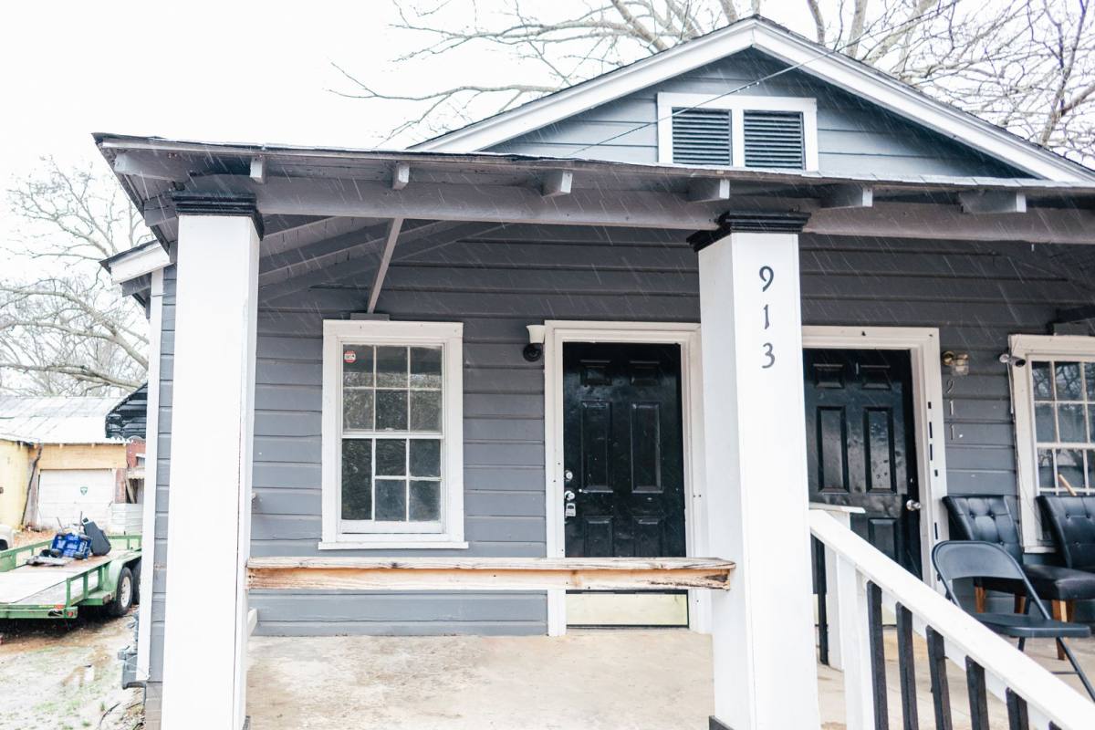 Apartment for rent at 911 Ray St, Griffin, GA 30223