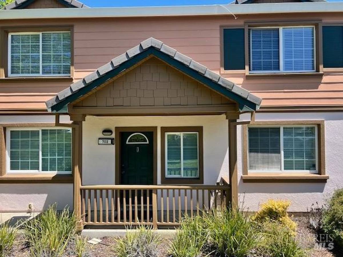 Apartment for rent at 702 Daniels Ave, Willits, CA 95490