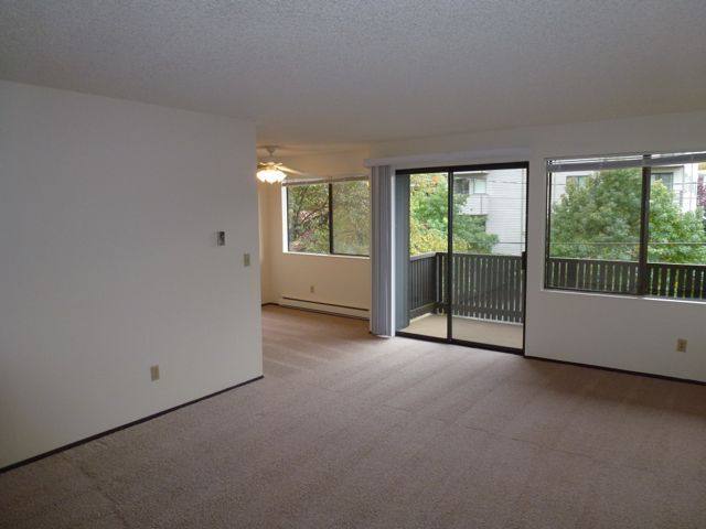 Apartment for rent at 6568 4th Ave NE, Seattle, WA 98115