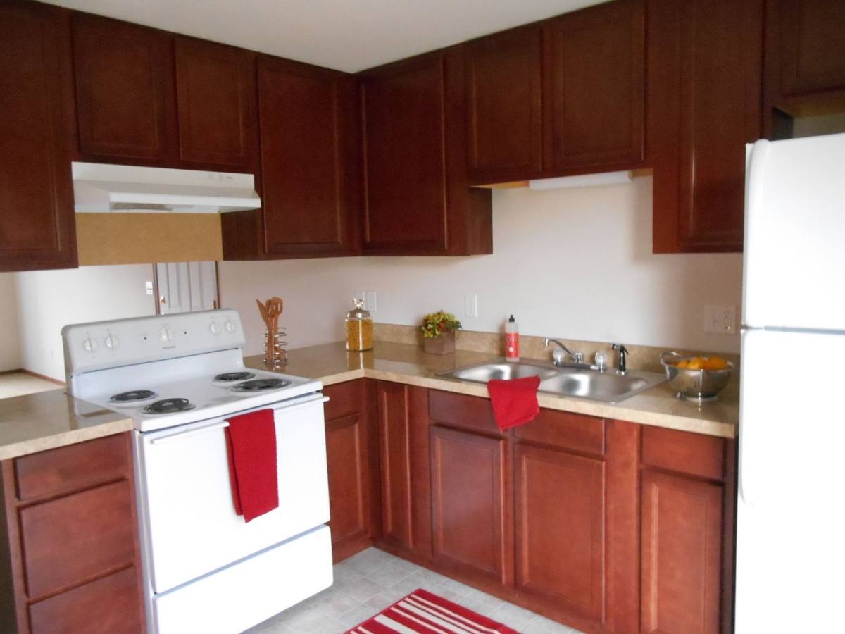 Apartment for rent at 4016 84th St E, Tacoma, WA 98446