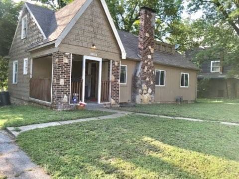 House for rent at 5612 Wayne Ave, Kansas City, MO 64110