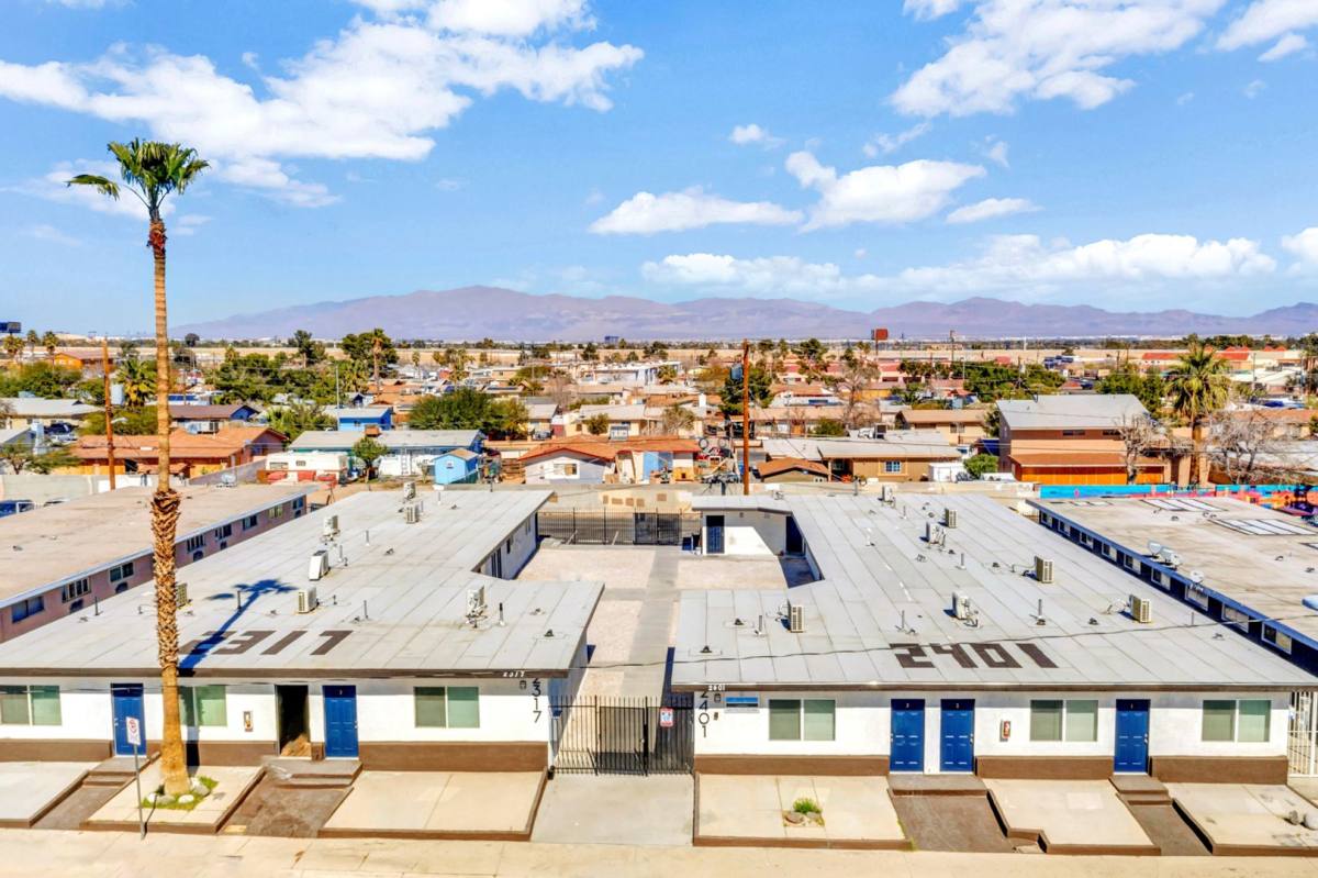 Apartment for rent at 2401 Sunrise Ave, Las Vegas, NV 89101