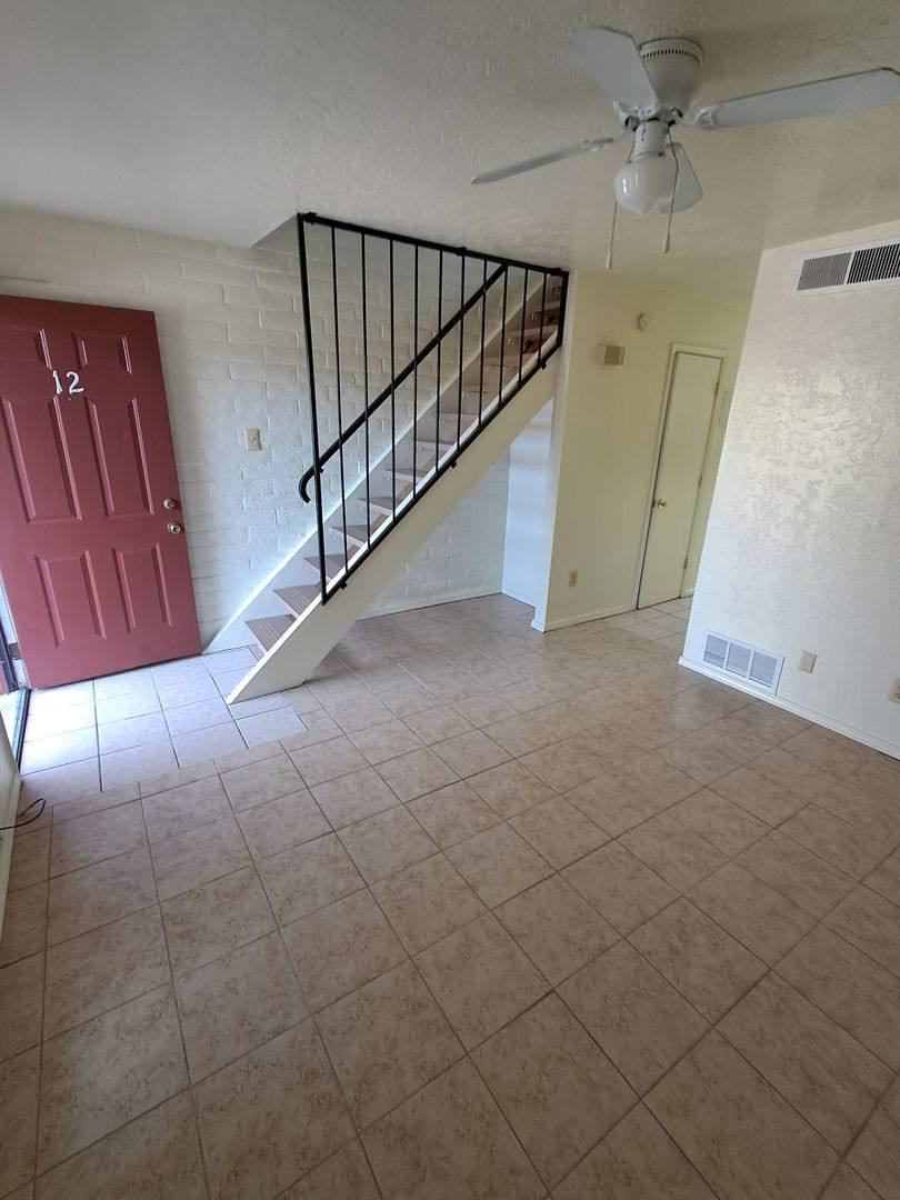 Apartment for rent at 8620 Northeastern Blvd NE, Albuquerque, NM 87112