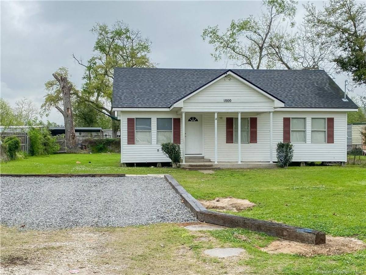 House for rent at 1000 Brady St, Sulphur, LA 70663