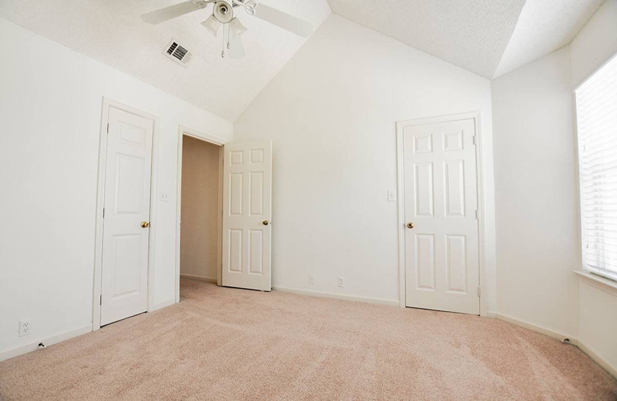 Apartment for rent at 2150 42nd St, Kenner, LA 70065