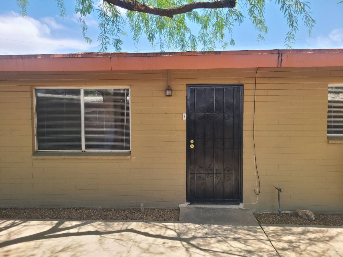 Apartment for rent at 4350 E Fairmount St, Tucson, AZ 85712