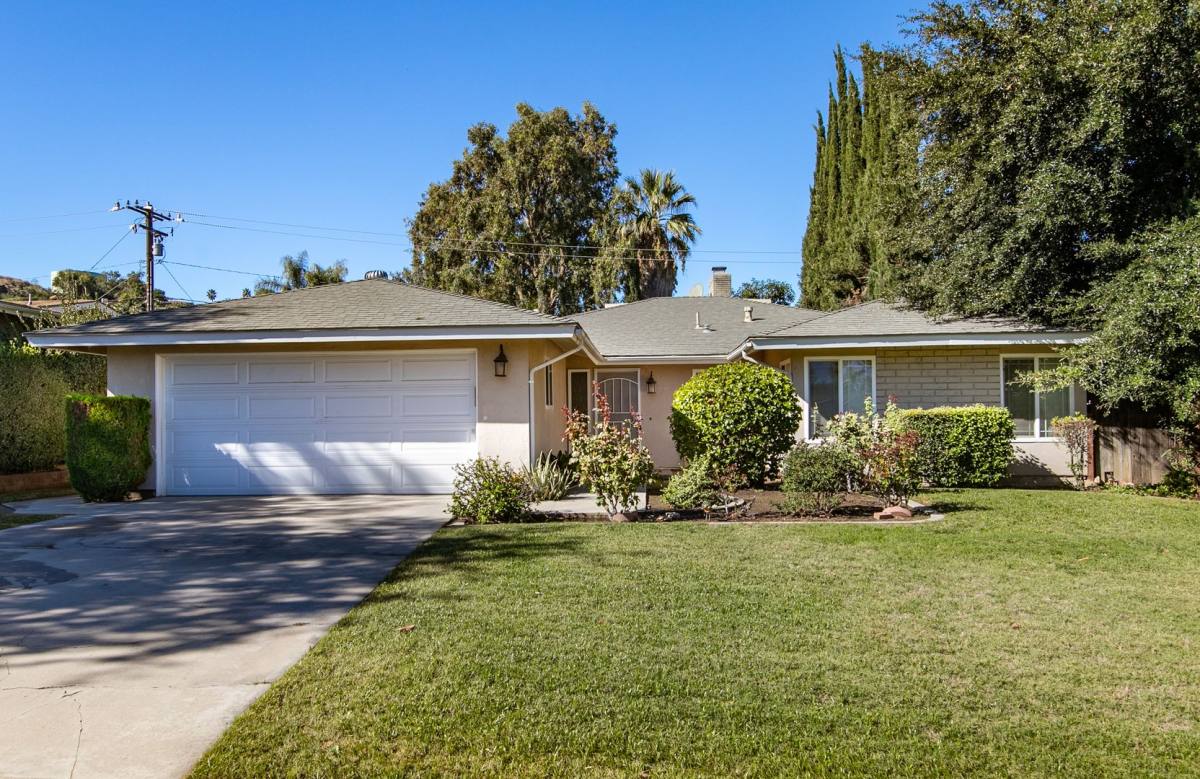 House for rent at 11584 Poplar St, Loma Linda, CA 92354