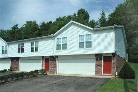 Apartment for rent at 3919-3943 Long Dr, Barberton, OH 44203