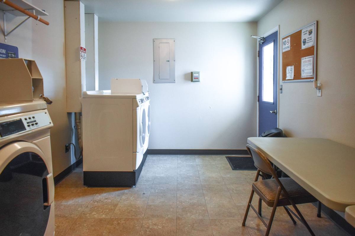 Apartment for rent at 1016 SE Latah St, Pullman, WA 99163