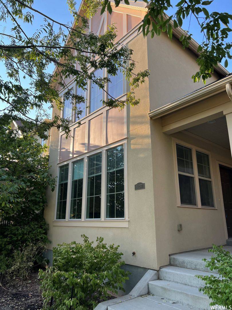 House for rent at 10257 S Clarks Hill Dr, South Jordan, UT 84009