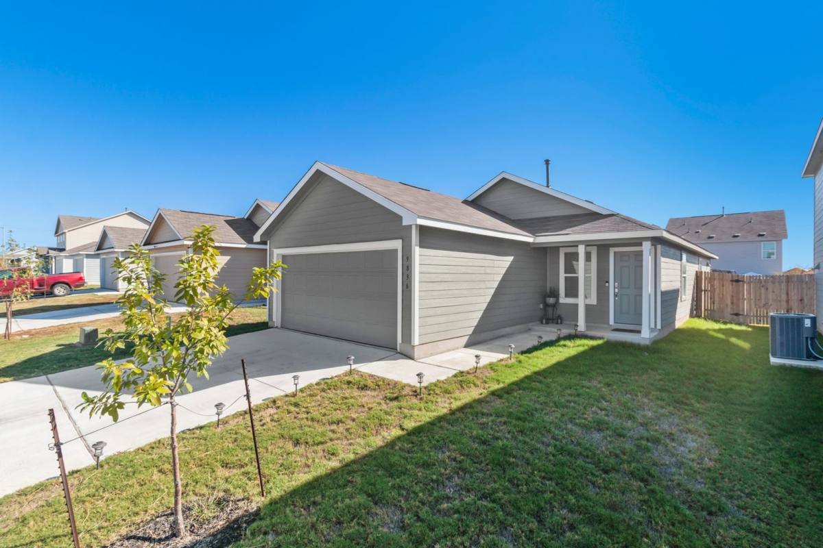 House for rent at 9836 Butte Creek, San Antonio, TX 78254