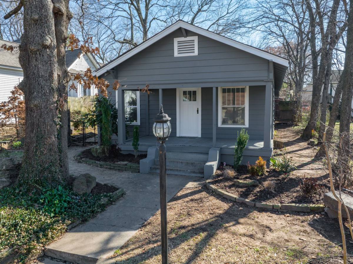 House for rent at 1704 S Q St, Fort Smith, AR 72901