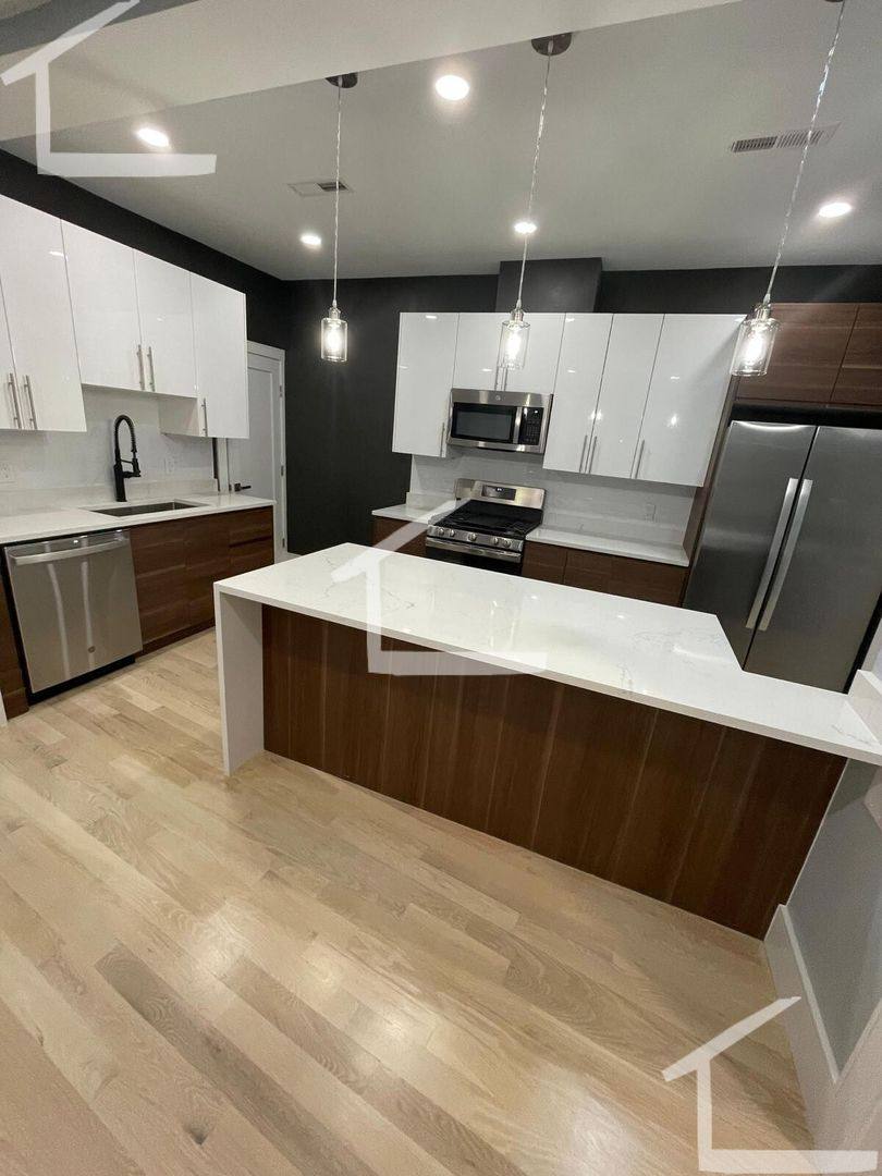 Apartment for rent at 7 University Rd #1, Brookline, MA 02445