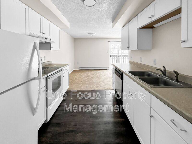 Apartment for rent at 4 Nancy Dr, Mill Hall, PA 17751