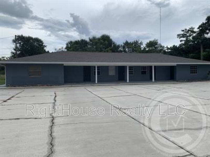 Apartment for rent at 907 Center Ave #1, Haines City, FL 33844