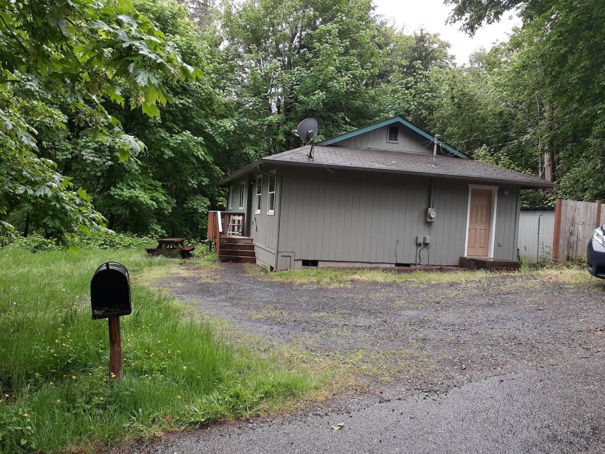 House for rent at 110 E Peyton Place, Shelton, WA 98584