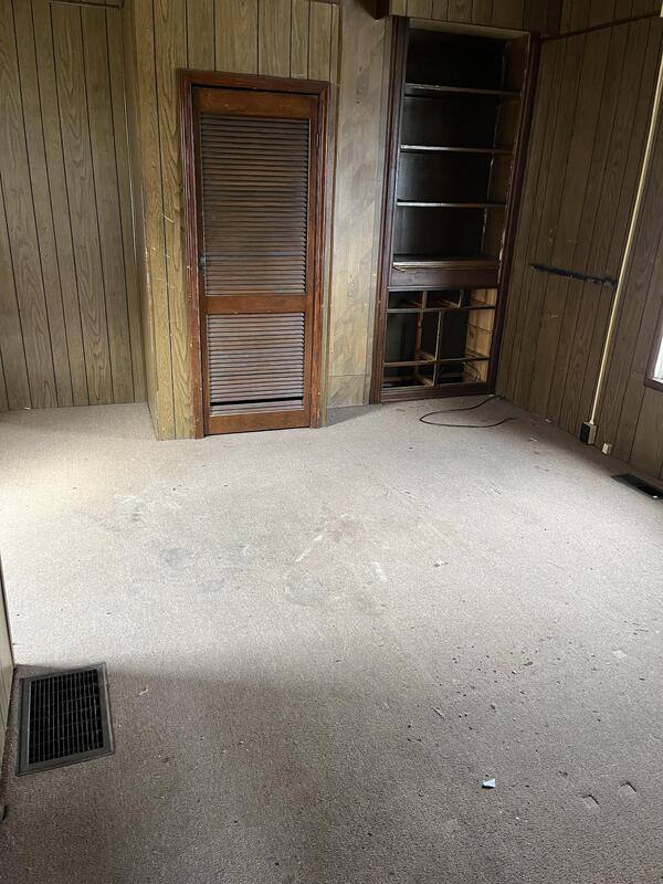 Apartment for rent at 226 Beaver Ave NE #C, New Philadelphia, OH 44663