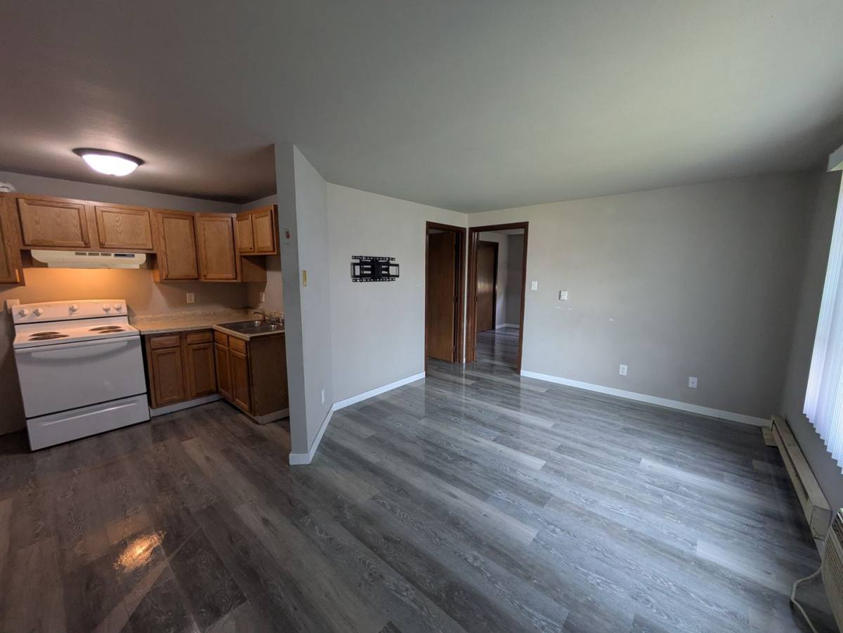 Apartment for rent at 1405 S Norwood Ave, Green Bay, WI 54304