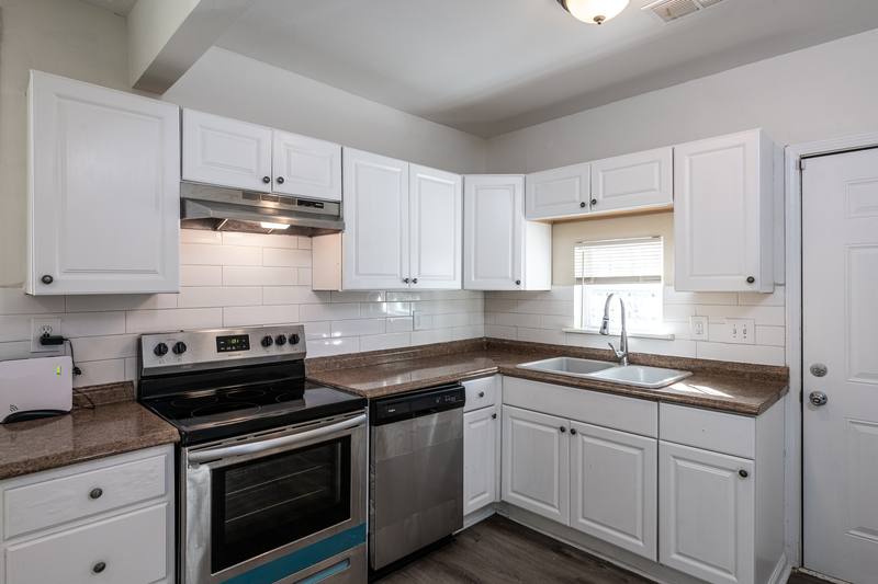 Apartment for rent at 404 Paines Ave NW, Atlanta, GA 30314