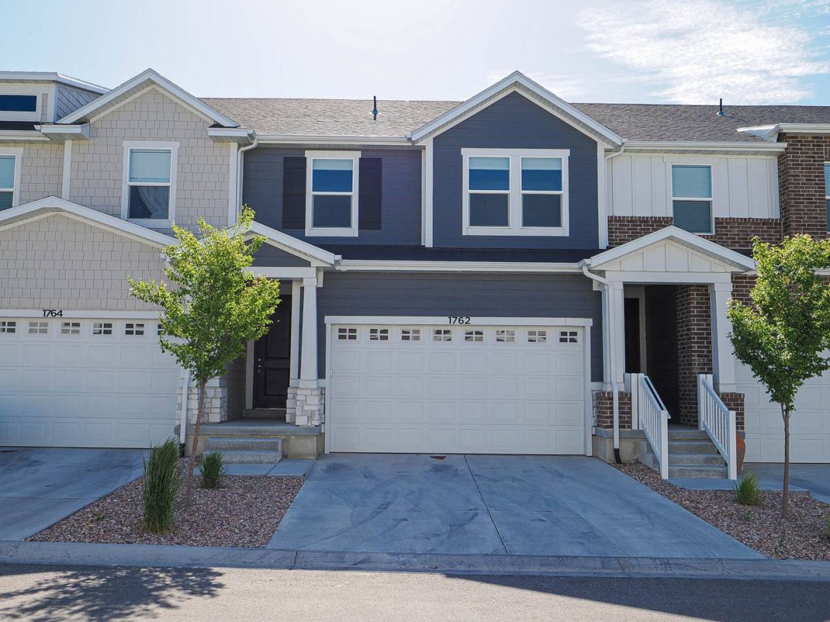 Townhouse for rent at 1762 N Blaze Lane, Saratoga Springs, UT 84045