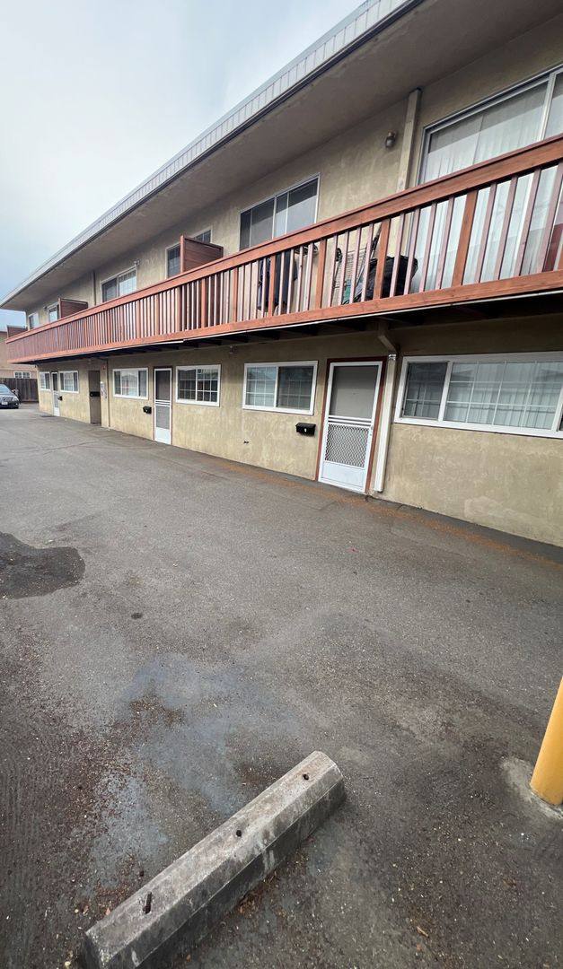 Apartment for rent at 15609 Ronda St, San Lorenzo, CA 94580