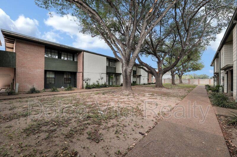 Apartment for rent at 519 S 4th Ave #B2, Edinburg, TX 78539