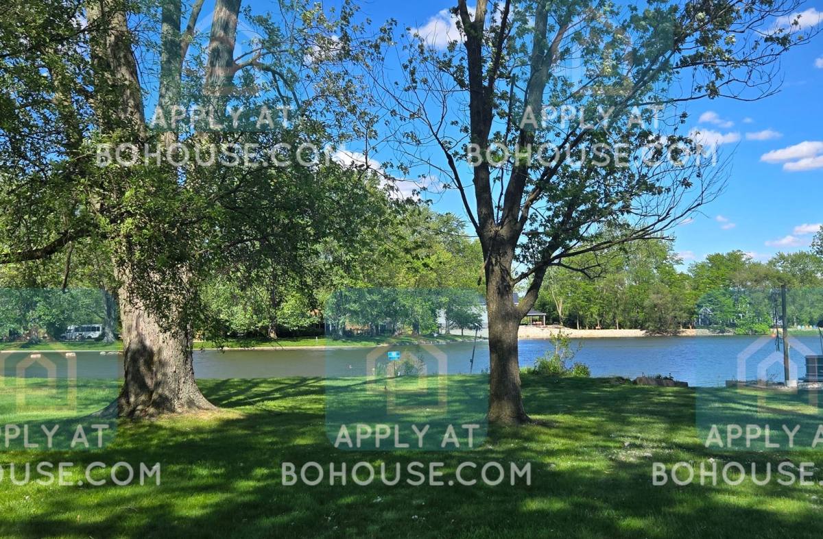 House for rent at 1630 Lilac Lane, Warsaw, IN 46580