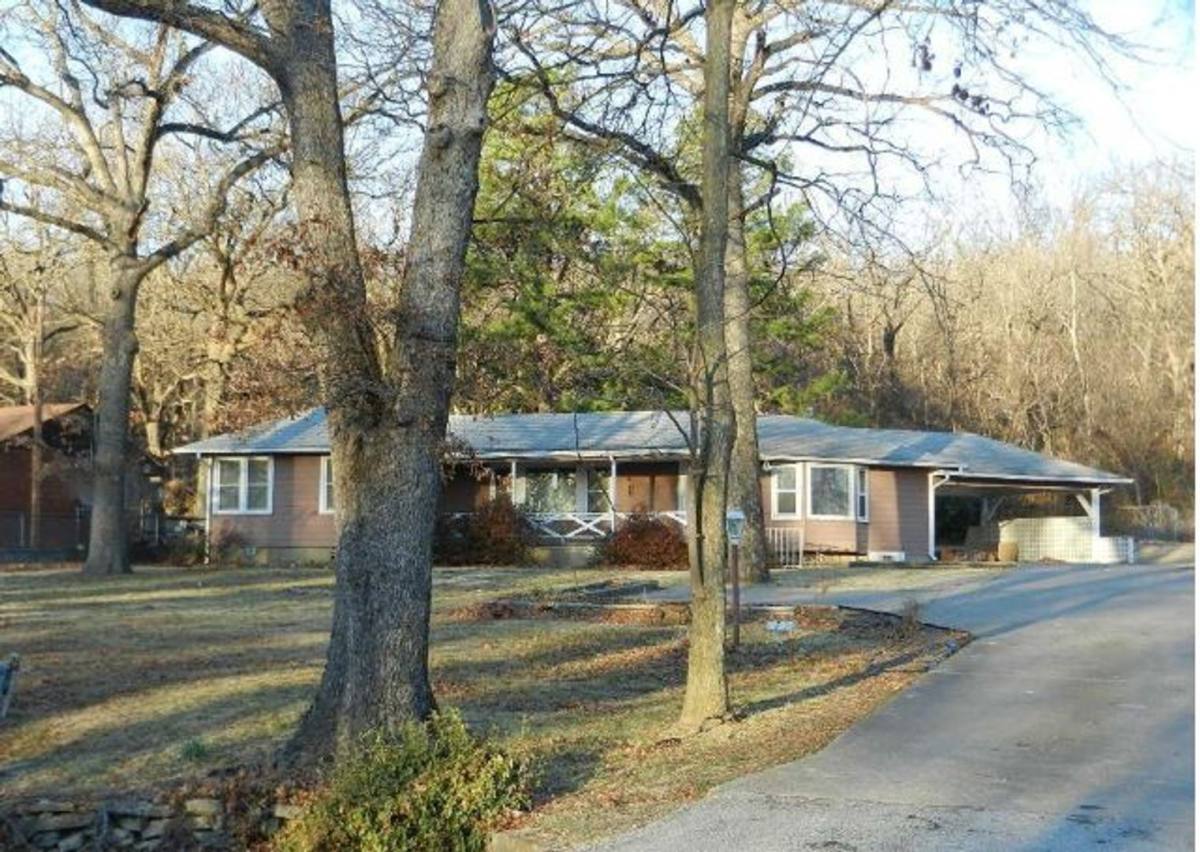 House for rent at 3728 S 65th W Ave, Tulsa, OK 74107