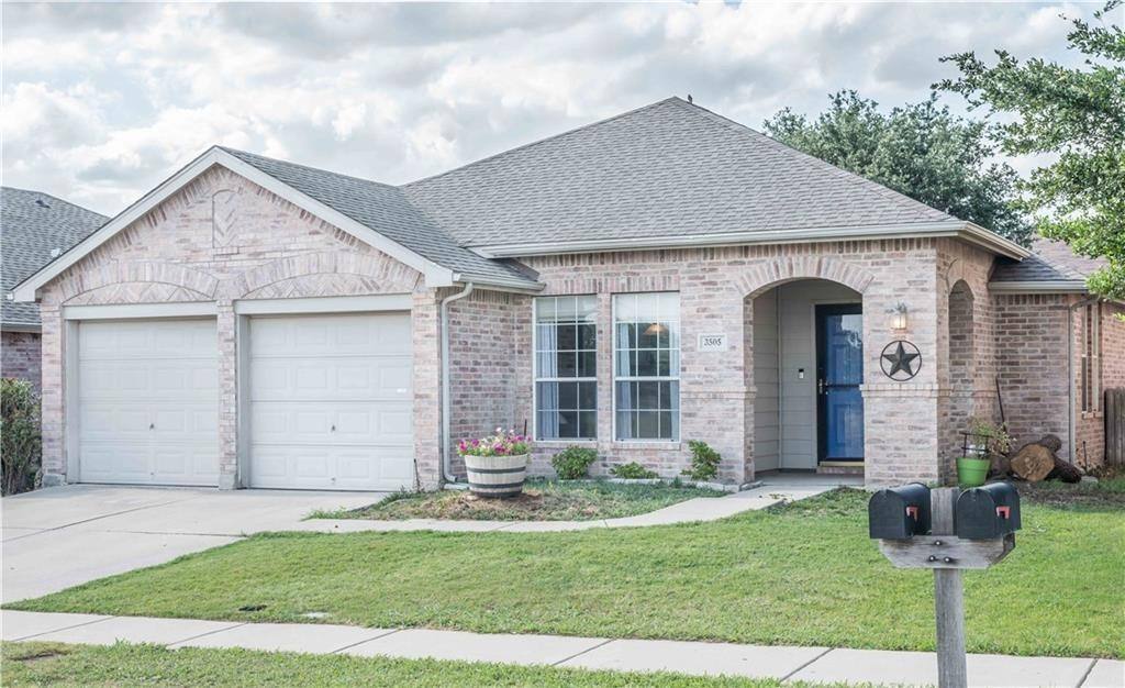 House for rent at 3505 Alta Vista Rd, Roanoke, TX 76262