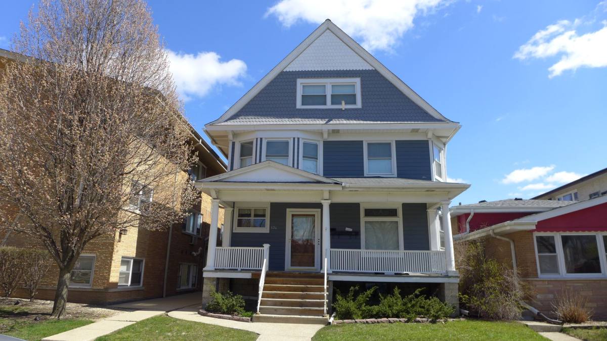 Apartment for rent at 136 Elgin, Forest Park, IL 60130